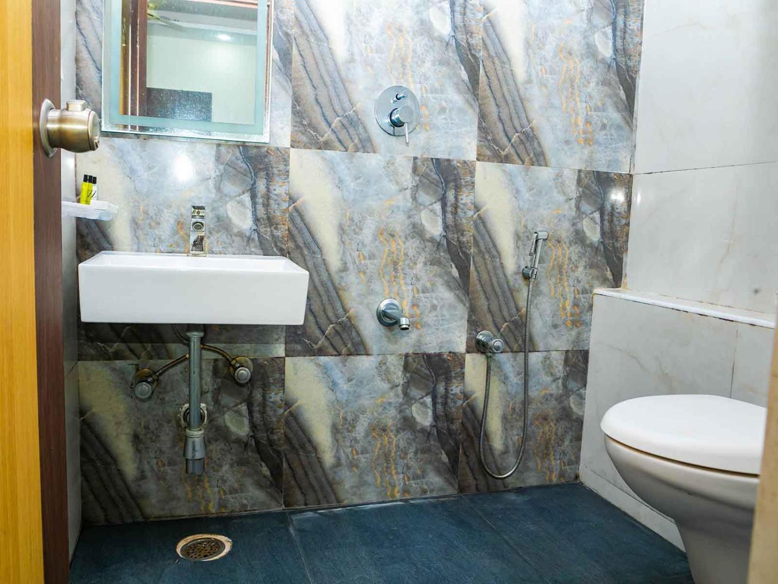 Z Express Enzyme Hotel Bangalore Luaran gambar